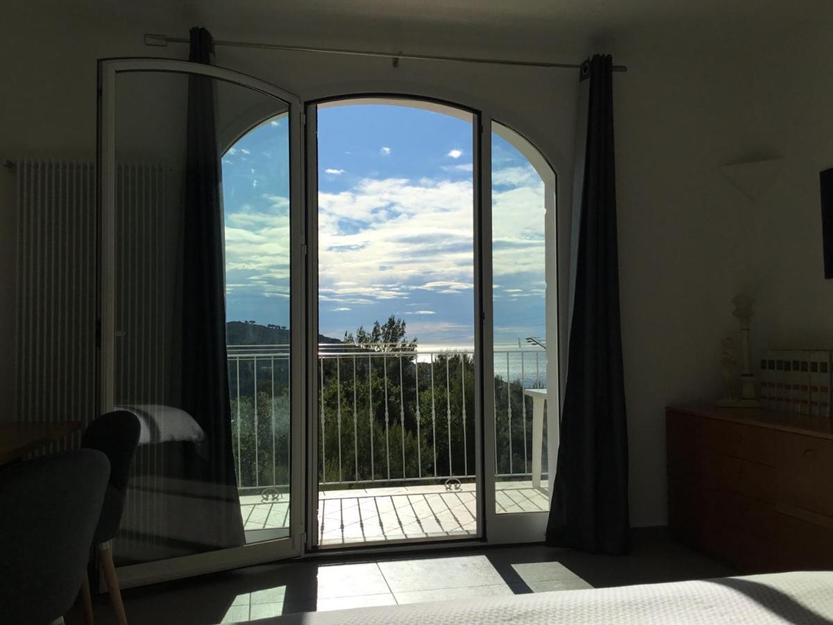 Villa Shambhala San Bartolomeo Al Mare Exteriör bild